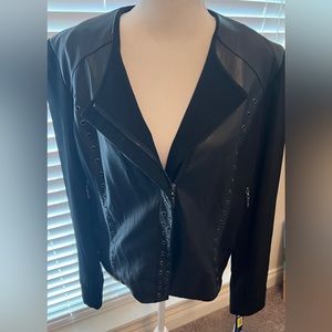 Nygard women’s jacket, size medium.
